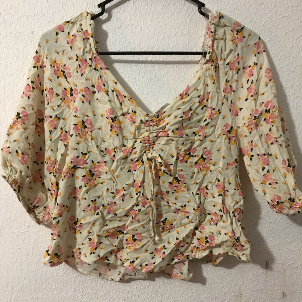 Cropped floral top